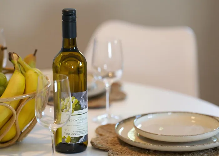 Apartment Grosse Dtv-zertifizierte An Der Mosel Fuer 7 Personen - 3 Schlafzimmer, Parkplatz & Waschmaschine Traben-Trarbach