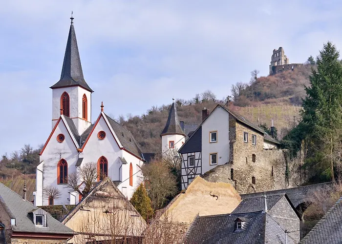 Bg Living & Hosting - Gemuetliche Mosel-ferienwohnung Fuer Familien & Weinliebhaber In Lage - 3 Schlafzimmer, Bis 7 Personen, Parkplatz & Waschmaschine